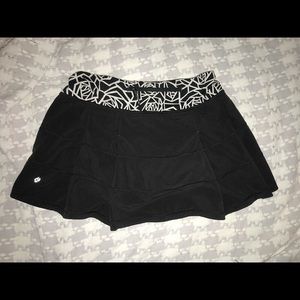Lululemon Black Tennis Skirt w/ Pattern Detail